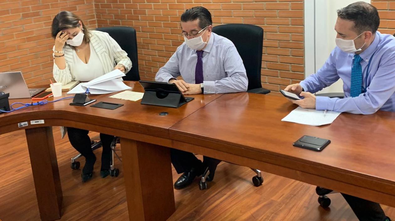 El Ministro de Salud, Fernando Ruiz.