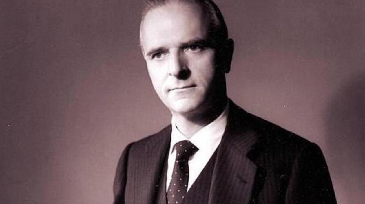 Ángel Sanz-Briz.