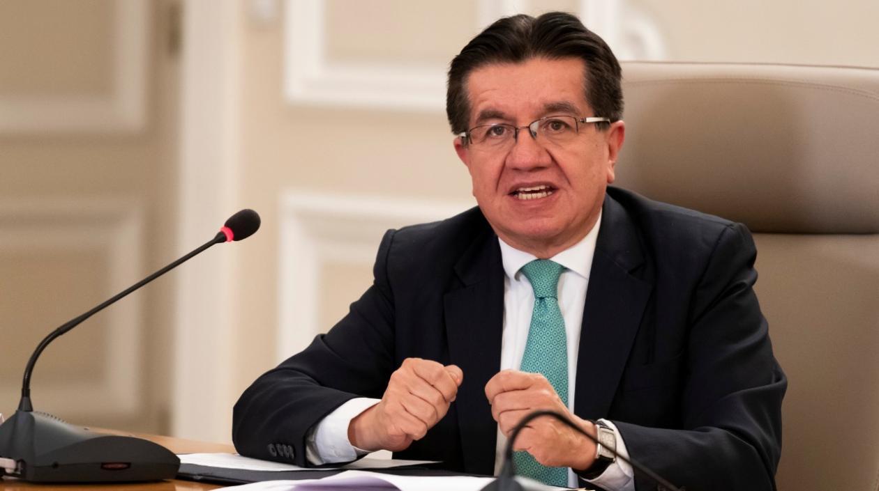 Fernando Ruiz Gómez, Ministro de Salud.