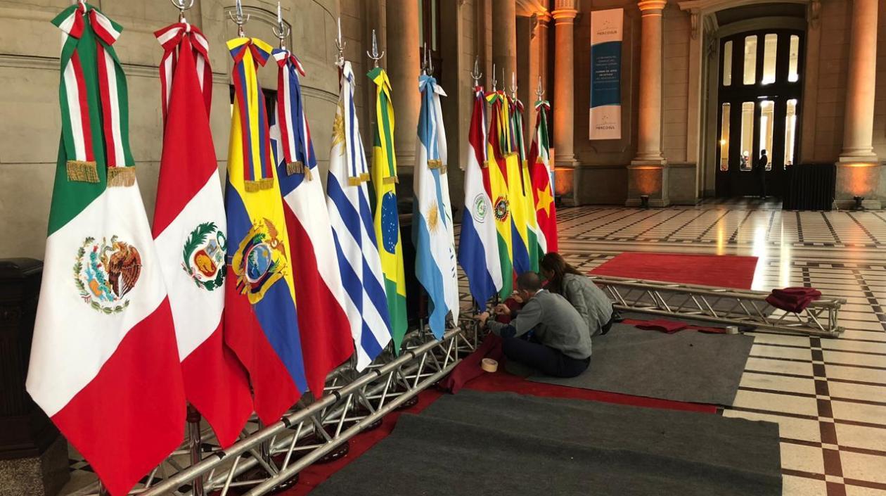 Bastidores de Cumbre de Santa Fe- Mercosur.