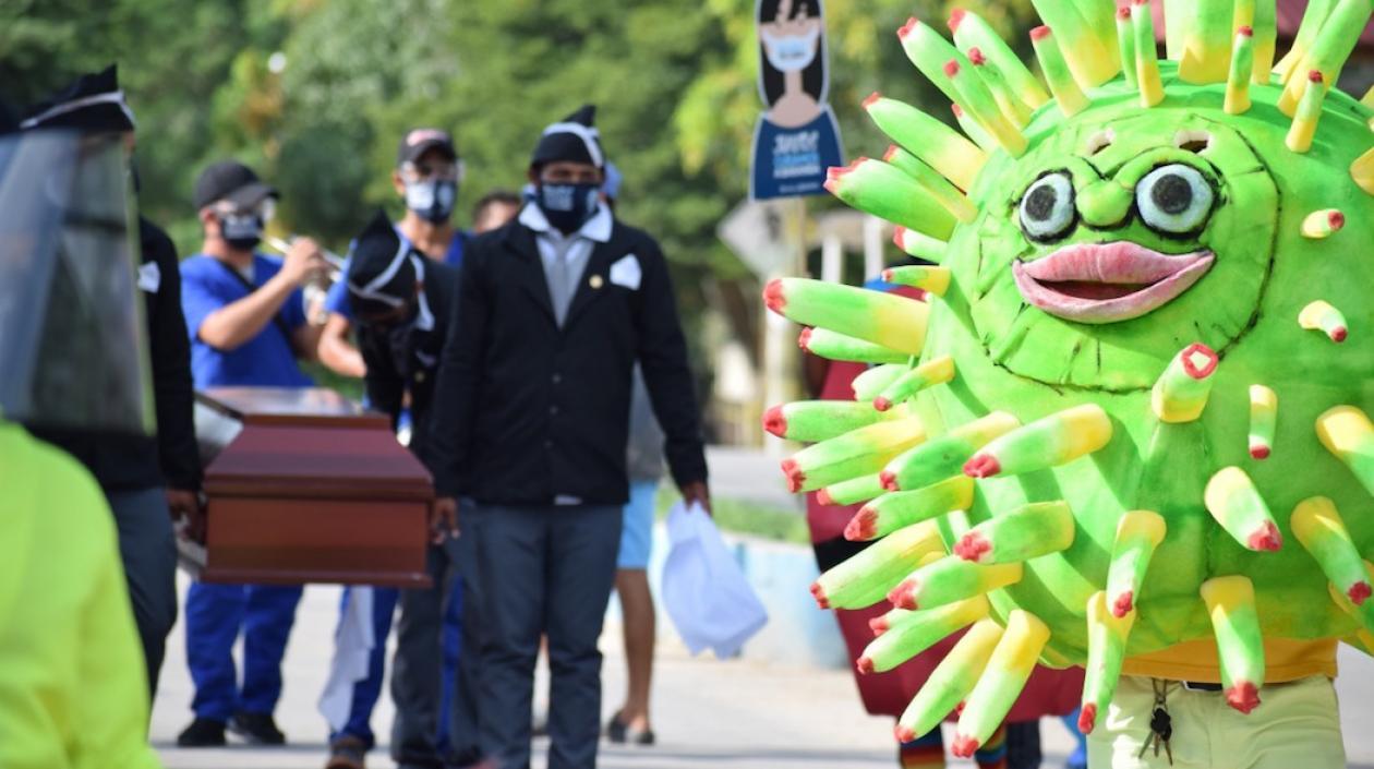 La parodia de los personajes.