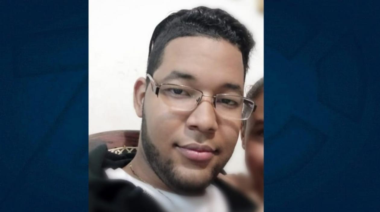  Luis Alejandro Julio Redondo.