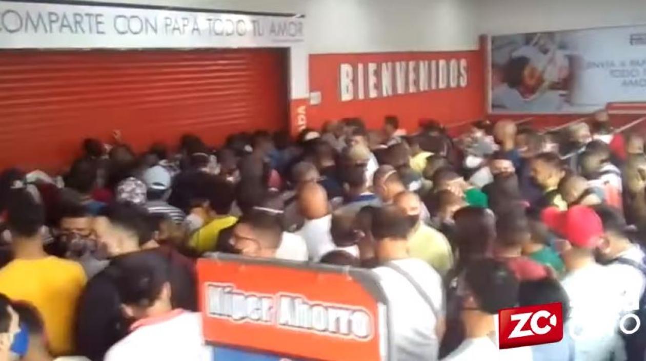 Día sin IVA en Akosto Cali.