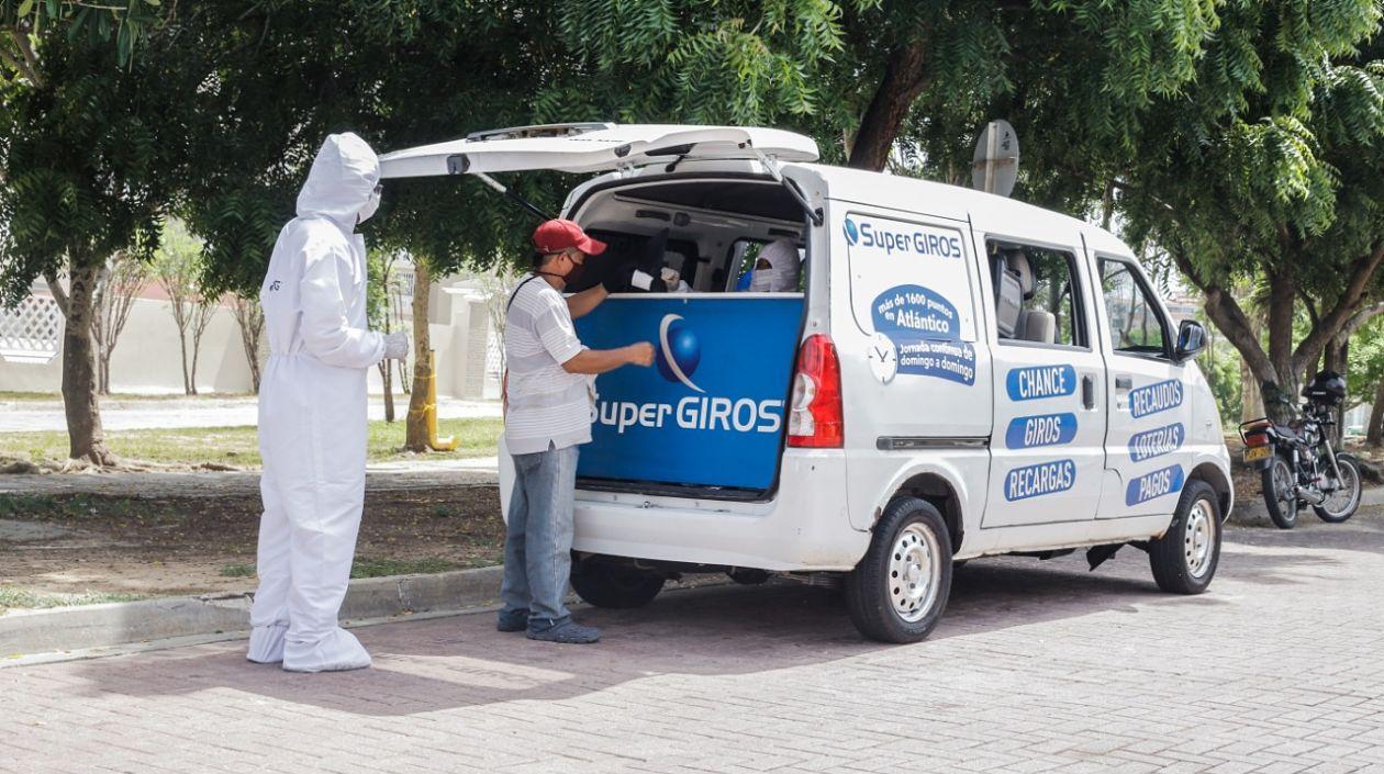 SuperGiros al barrio, en una calle de Barranquilla.
