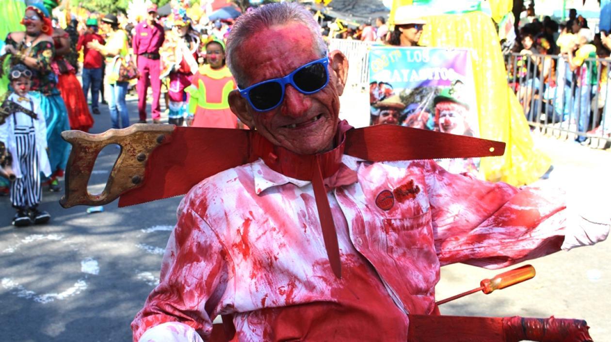 Antonio Fernández Güell, con su tradicional disfraz.