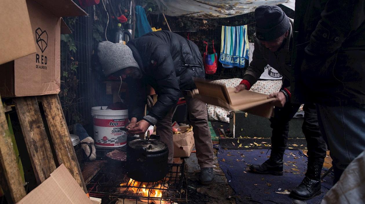Cambuche de tres personas en Chile.