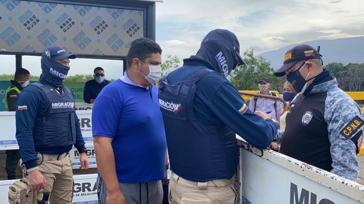 Venezolano expulsado.