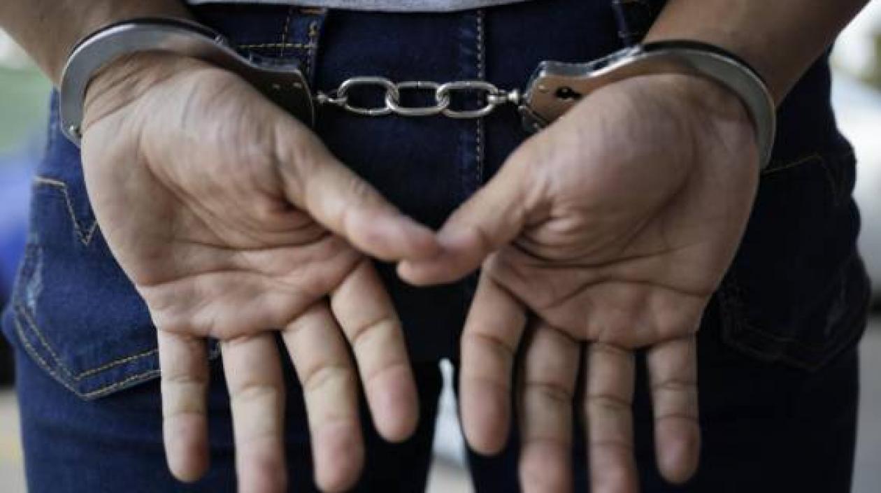 El hombre fue asegurado en centro carcelario.