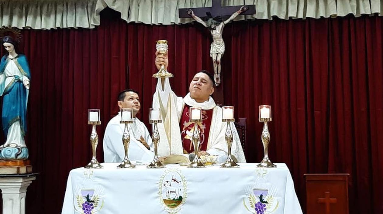 El padre Jesús Ariza Pérez (Q.E.P.D.).