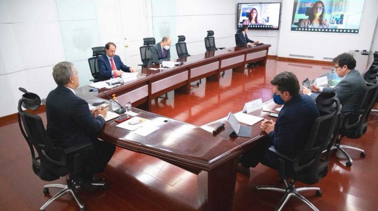 El Presidente en reunión virtual con Acopi.