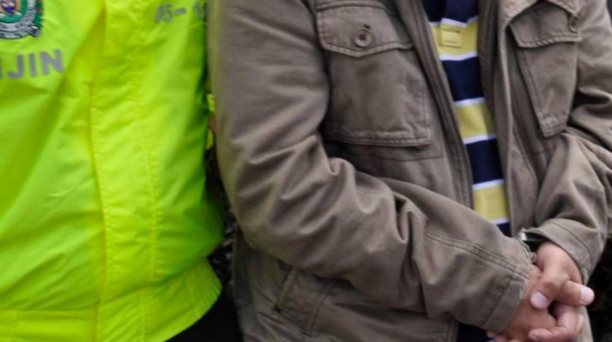 El hombre fue asegurado en centro carcelario.