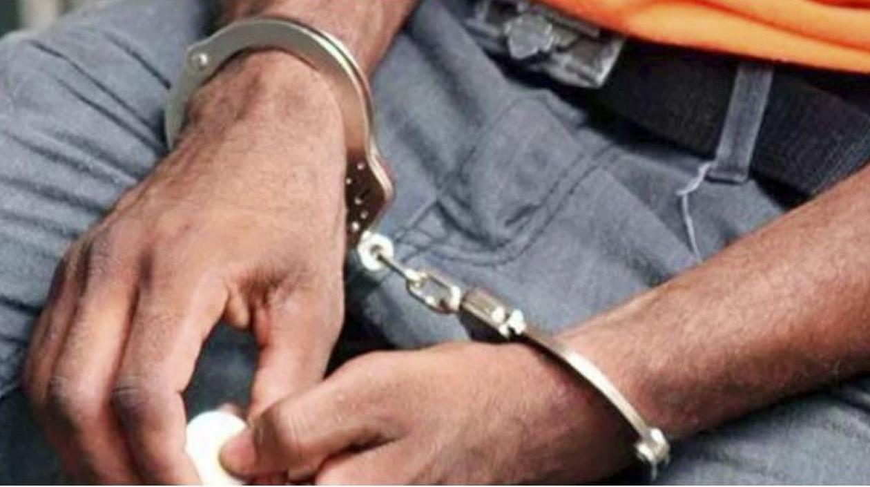 El hombre fue asegurado en centro carcelario.