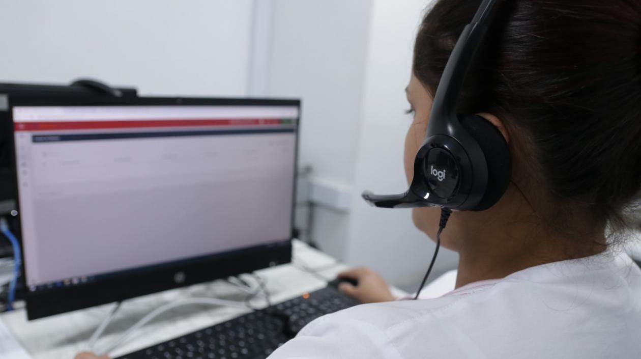 25 enfermeras, dos médicos y una fisioterapeuta atienden el Centro de Telesalud del Atlántico.