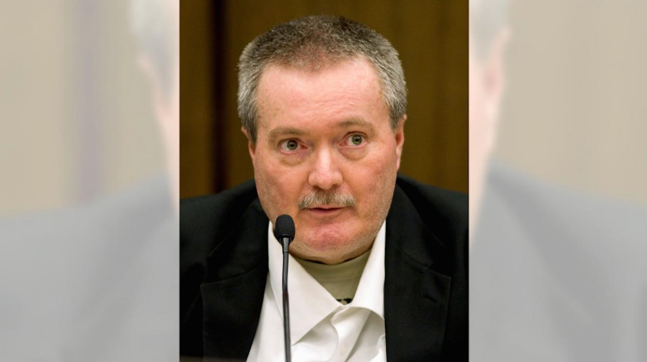 Cary Jay Smith, el hombre que mantiene en alerta a California.