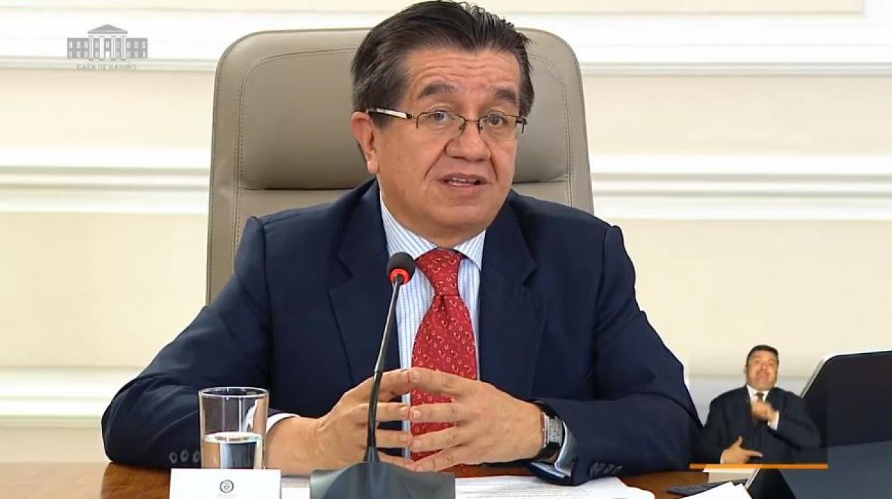 Ministro de Salud, Fernando Ruíz.