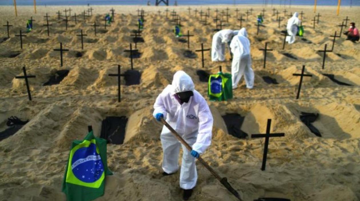 Los muertos en Brasil no paran a raíz de la pandemia.