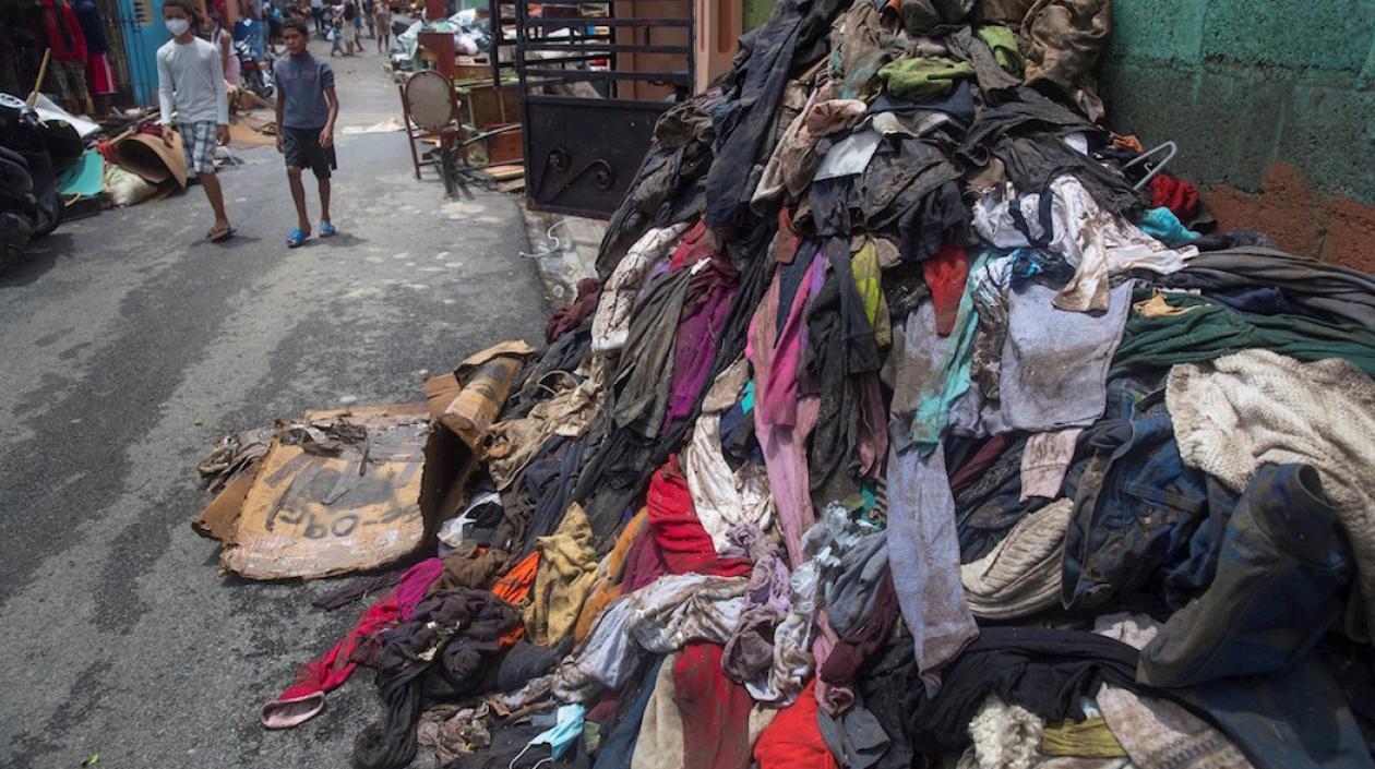 El huracán 'Isaías' también causó estragos en su paso por República Dominicana.