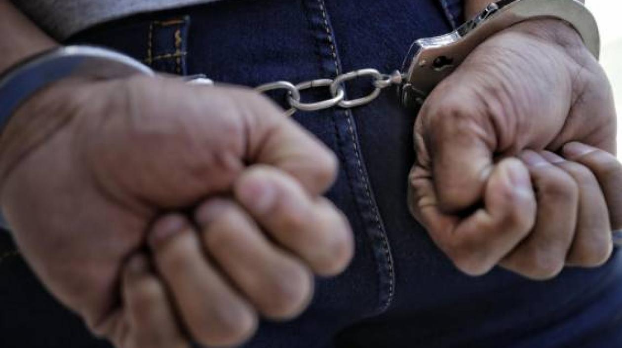 El hombre fue asegurado en centro carcelario.