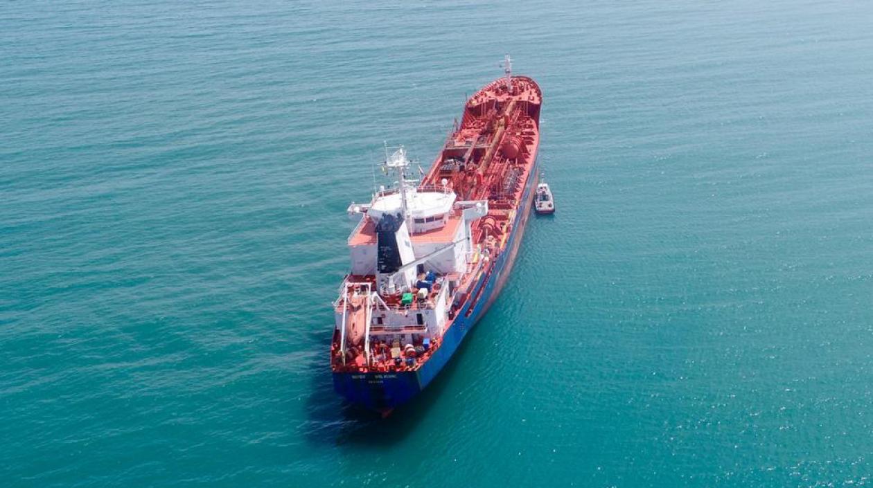 El 'Nordic Wolverine' frente a Caño Dulce.