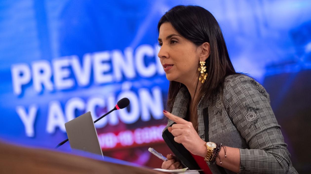 Ministra de Educación, María Victoria Angulo.