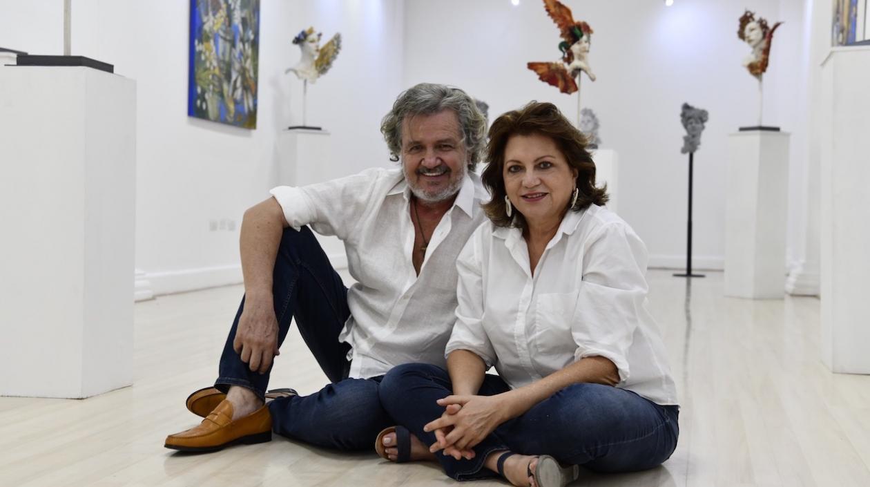 Carla Celia y Joaquín Botero,  artistas plásticos que se unen en la exposición 'Volare'.