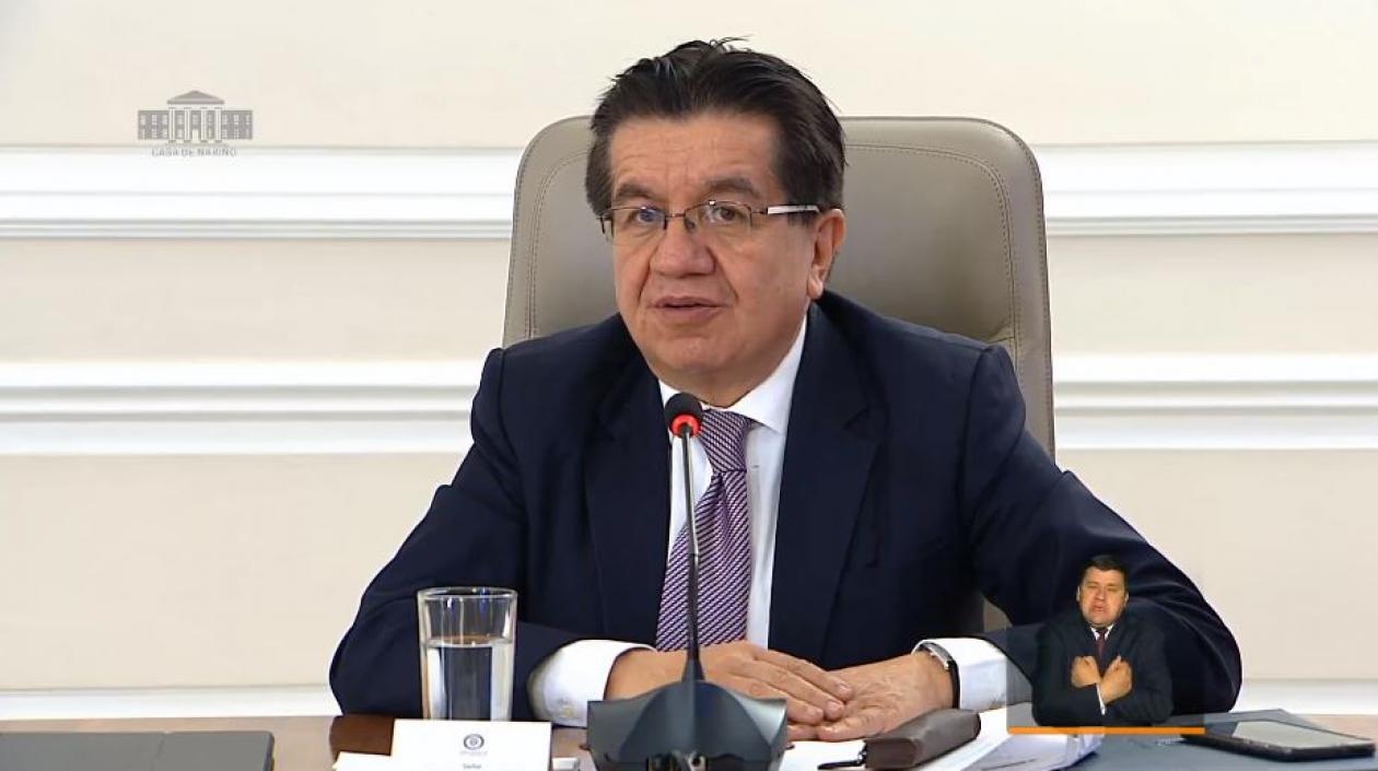 Ministro de Salud, Fernando Ruíz.