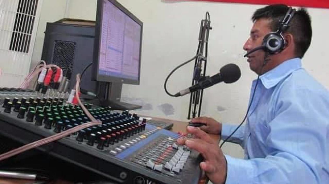 Abelardo Lis, comunicador de la emisora Nación Nasa muerto en el Cauca.