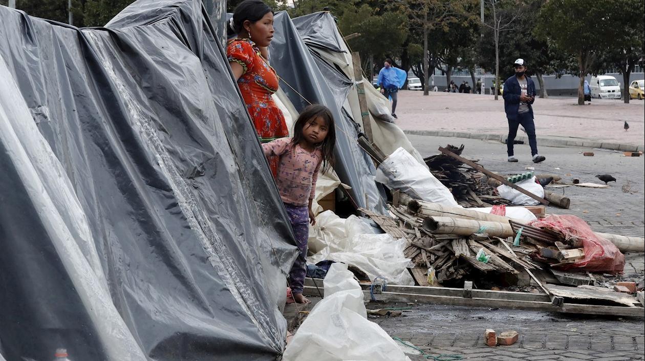 Imagen de una de las familias indígenas.