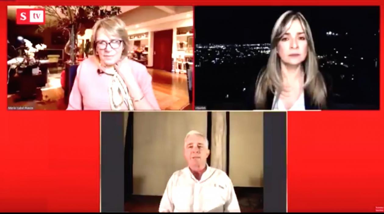 El expresidente Álvaro Uribe durante la entrevista con Semana TV.