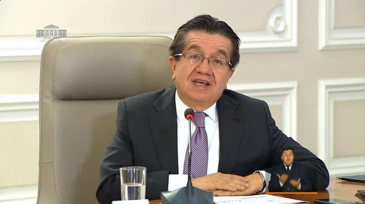 Ministro de Salud, Fernando Ruíz.