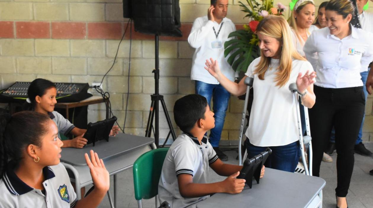 Los planes incluyen las páginas web de uso frecuente de los estudiantes y docentes con el fin de optimizar las gigas de navegación.