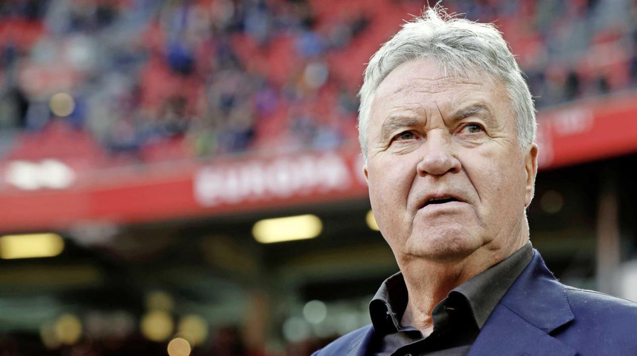 Guus Hiddink, nuevo técnico de Curazao.