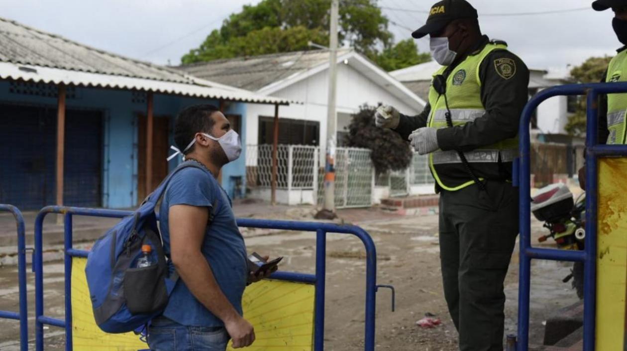 Cerco sanitario en el barrio Las Nieves.