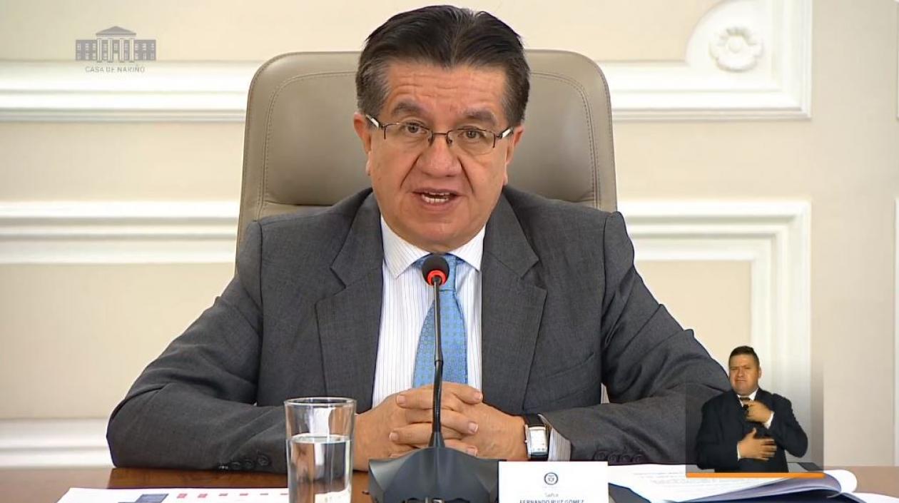 Ministro de Salud, Fernando Ruíz.