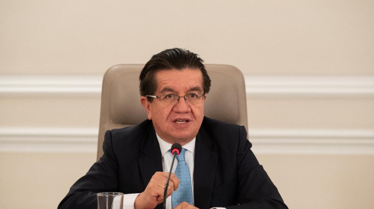 Fernando Ruiz, ministro de Salud.