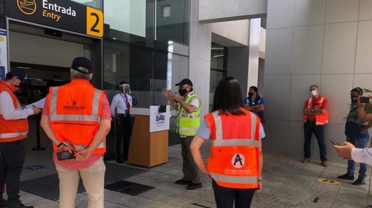 Protocolos en el aeropuerto.