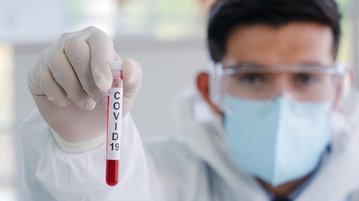 El país sigue procesando pruebas para rastrear el contagio.