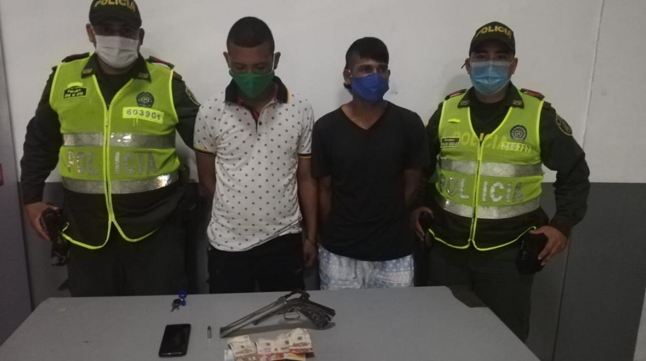 Haider Molina Ramírez, de 20 años; y Danys Pereira Flórez, de 24.