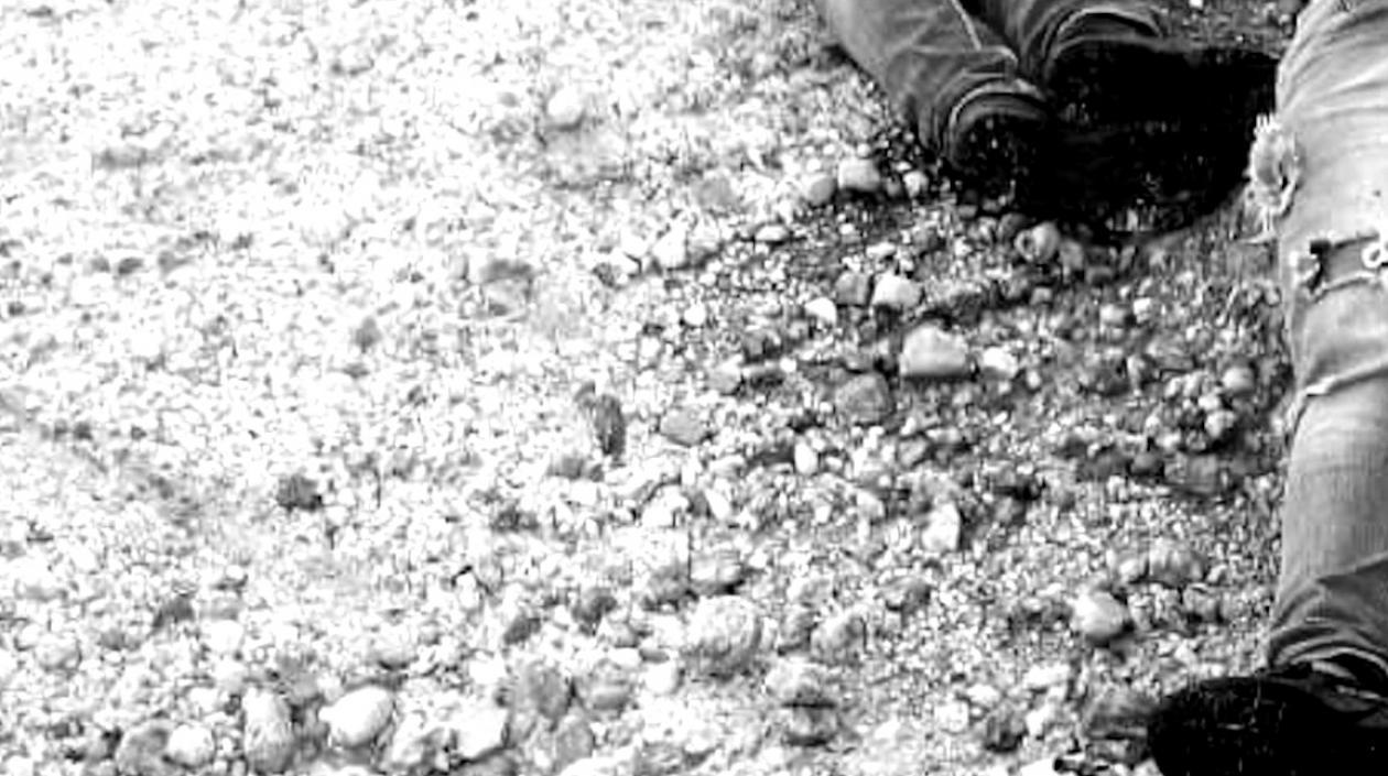 Los hombres fueron encontrados con las manos atadas.