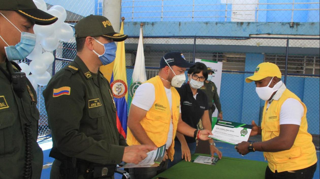 Certificación a Promotores de Convivencia.