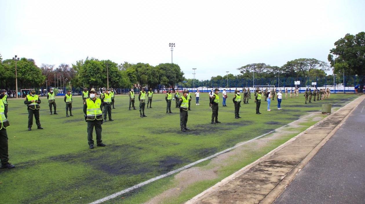 Policías y patrullas vigilarán cumplimiento de medidas.
