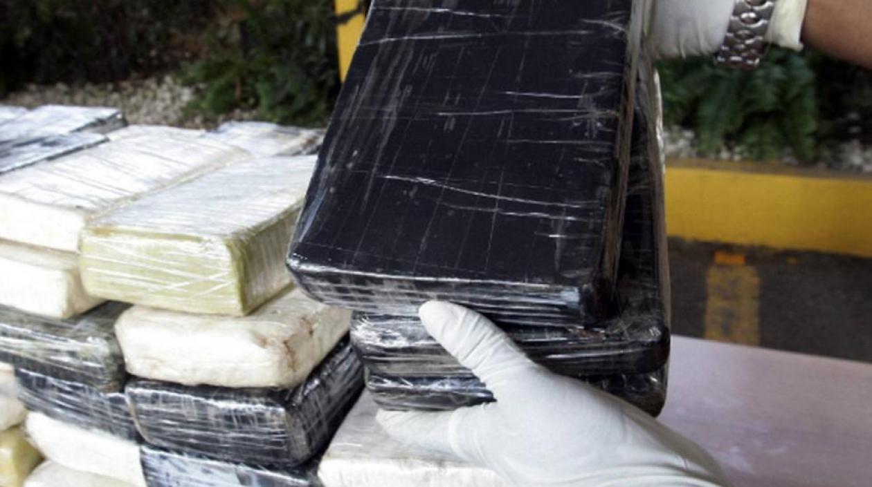 La droga estaba en 84 paquetes prensados. 