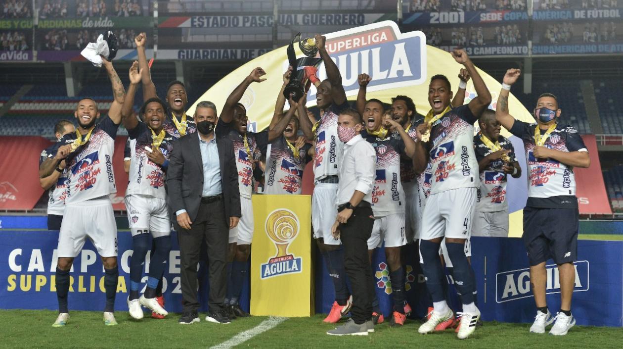 La celebración de Junior.