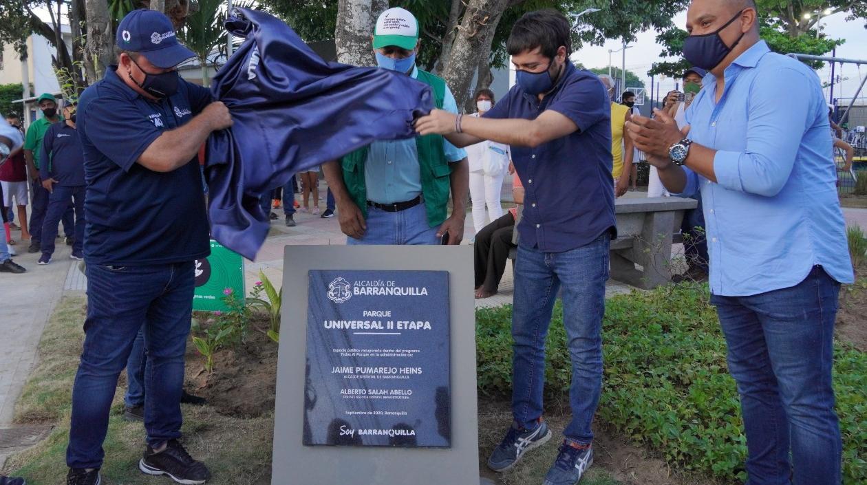 Momento de la entrega del parque.