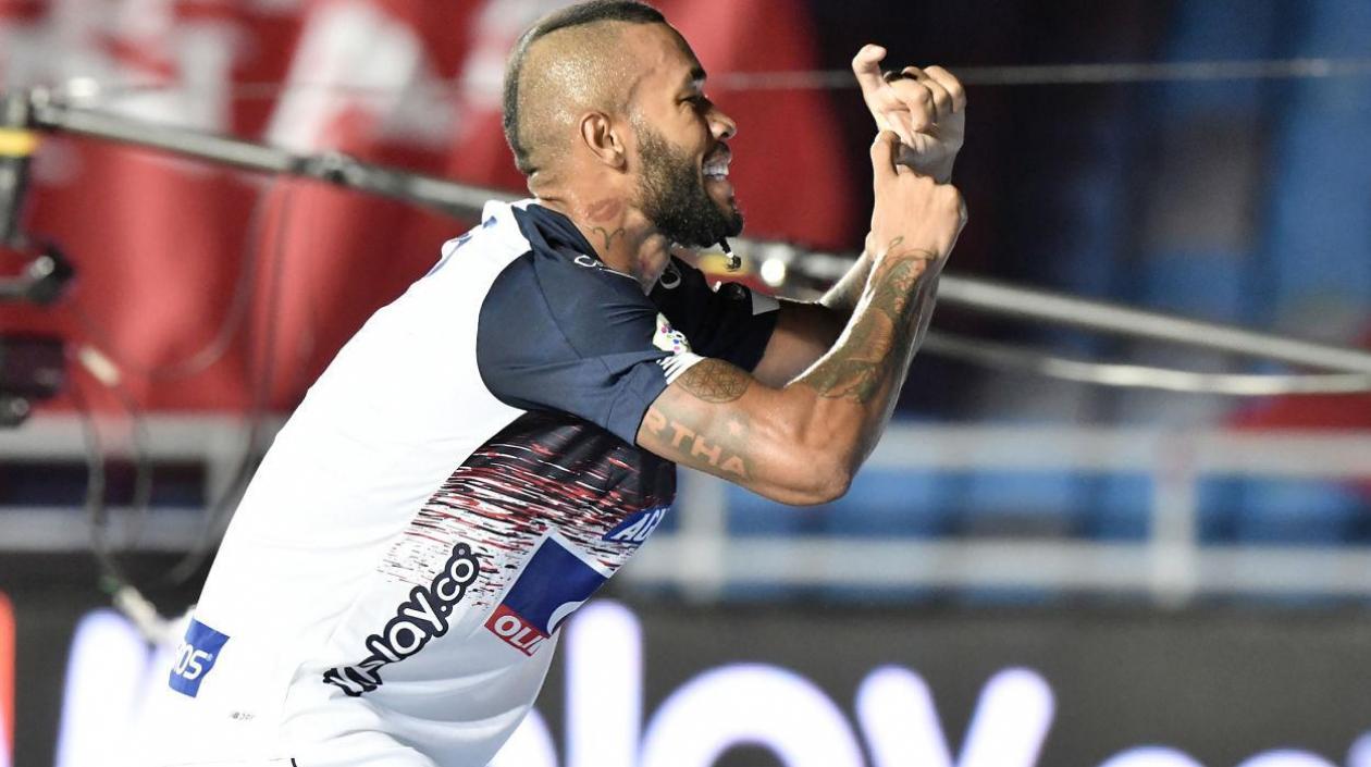 La celebración de Freddy Hinestroza.