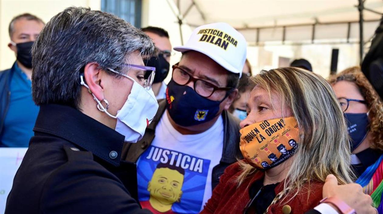 Claudia López en el acto de perdón y reconciliación de este domingo