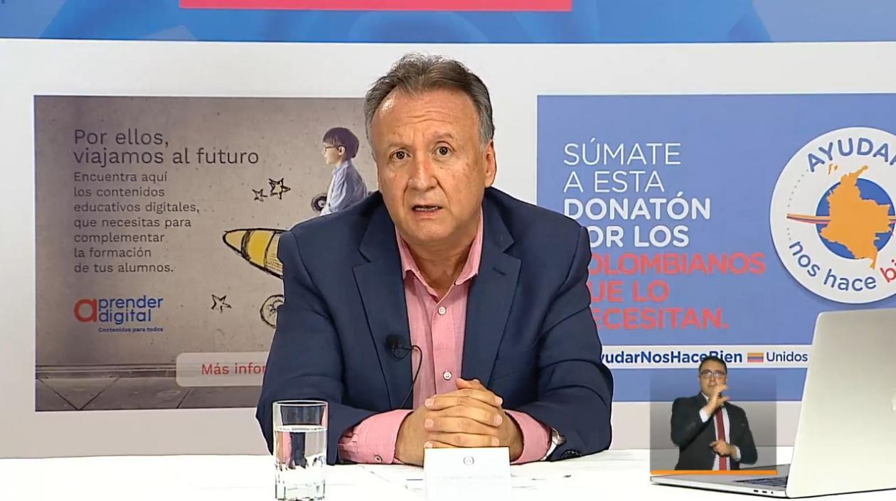 Luis Alexander Moscoso, Viceministro de Salud.