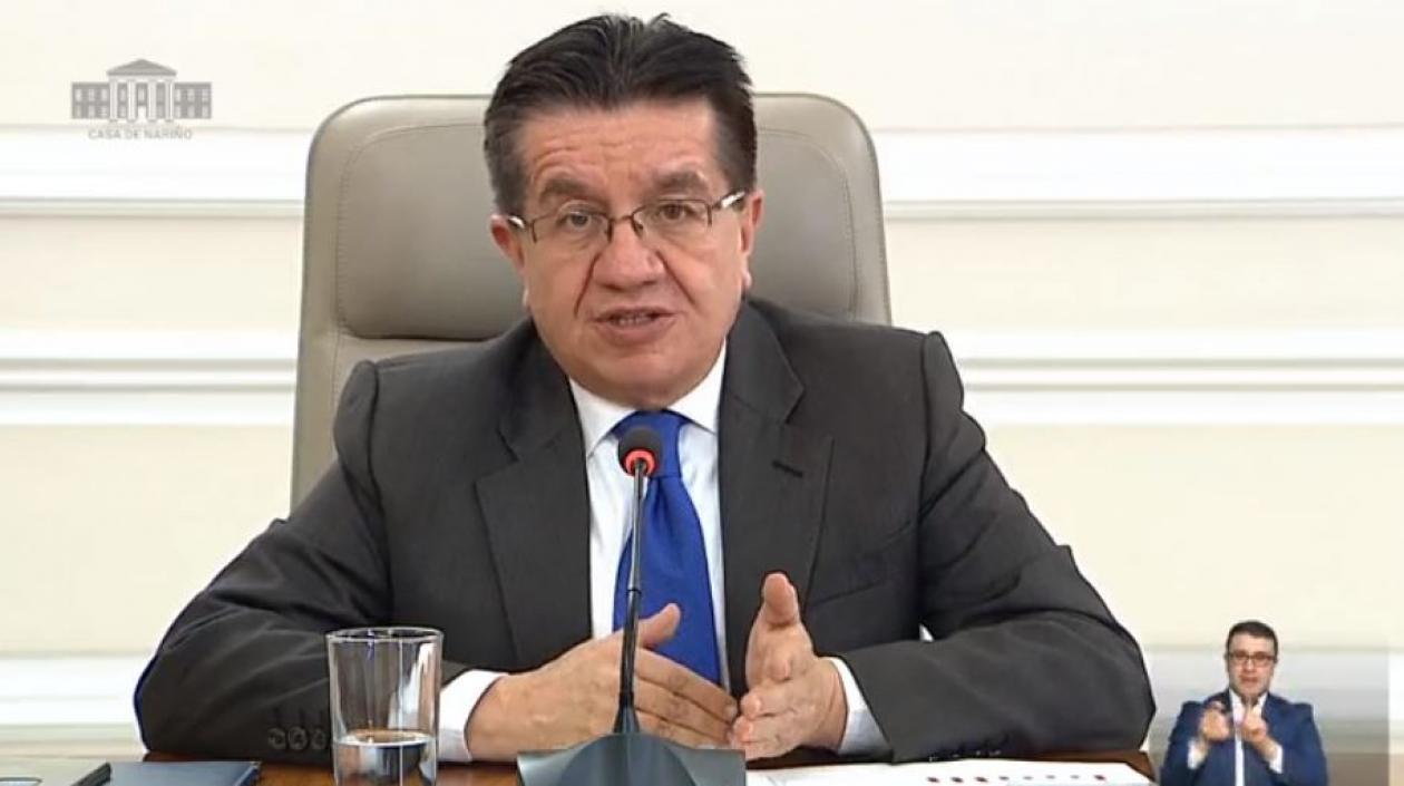 Ministro de Salud, Fernando Ruíz.