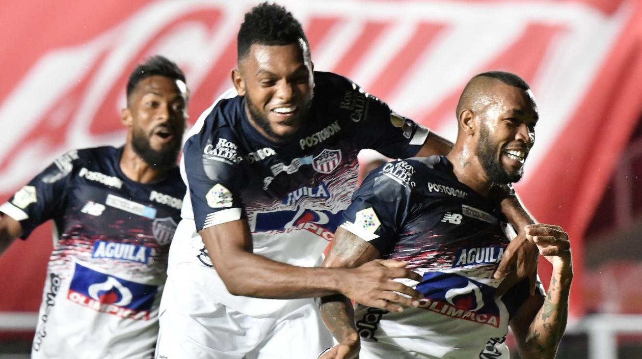 Miguel Borja, Freddy Hinestroza y Luis González estarían de titulares. 