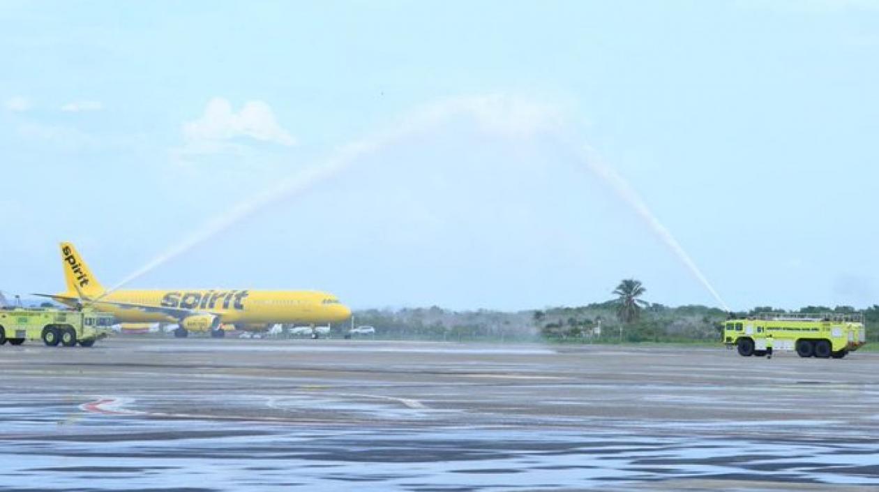 Llegada del vuelo a Cartagena procedente de Estados Unidos.